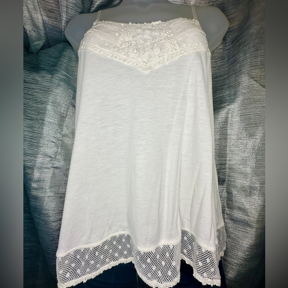 American Eagle Outfitters Bohemian Flowy Camisole Tank Top Shirt ~ Small - Picture 4 of 9